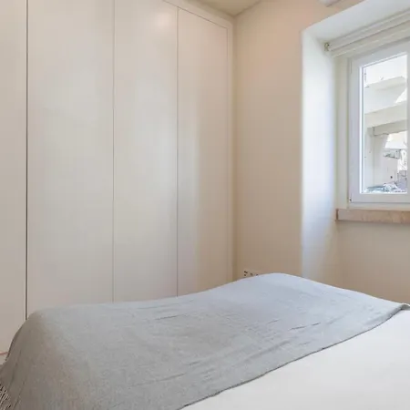 Homely 2bdr With Terrace By Lovelystay Apartment *