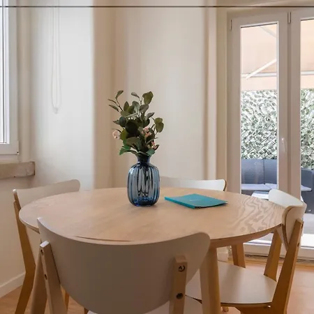 Homely 2bdr With Terrace By Lovelystay Lisbon