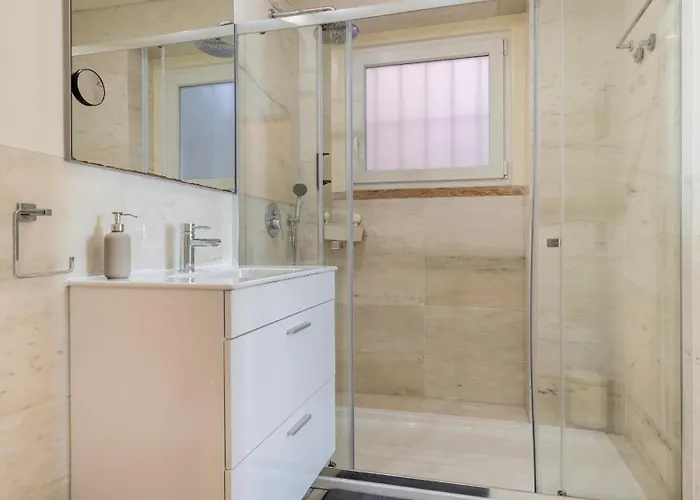 Homely 2bdr With Terrace By Lovelystay Apartmán Lisboa