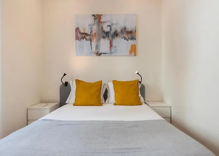 Homely 2bdr With Terrace By Lovelystay Apartmán Lisboa