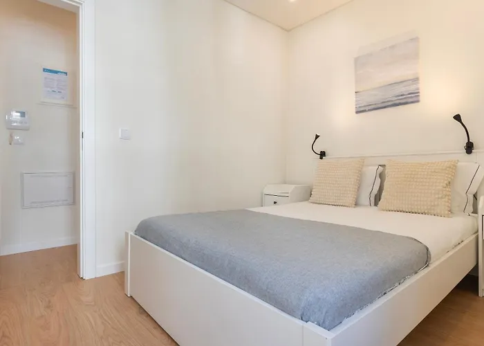 Homely 2bdr With Terrace By Lovelystay Lisboa