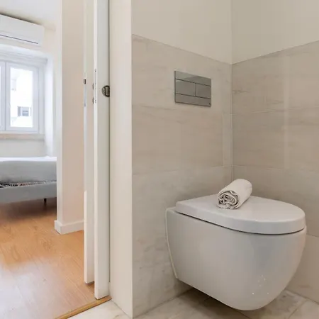 Homely 2bdr With Terrace By Lovelystay 公寓 *