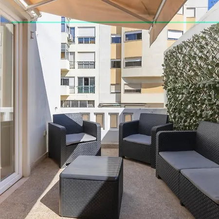 Homely 2bdr With Terrace By Lovelystay Apartment *